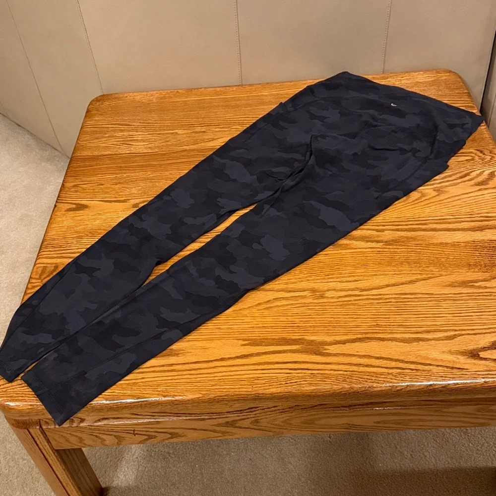 Lululemon Camo Black Leggings - 12 Tall - Picture 2 of 7